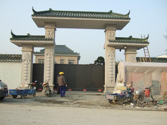 产品中心 其他门 > 供应封板式悬浮门 佛山鸿益专业订做封板式悬浮门